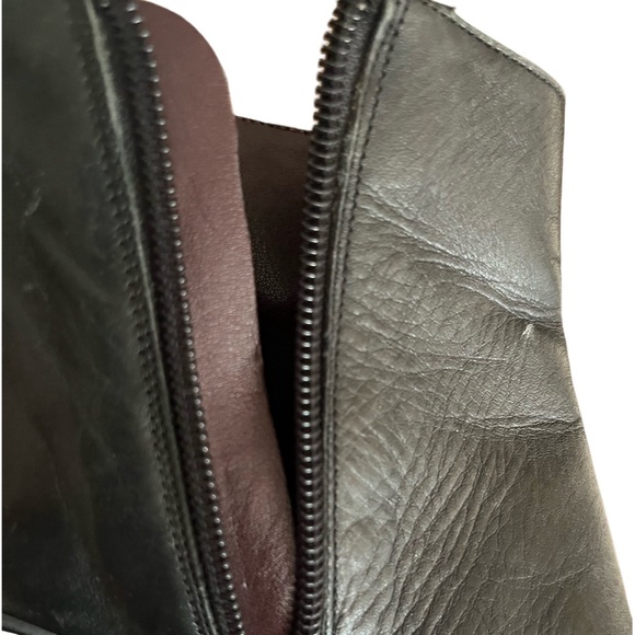 Woman’s Italian Leather Ankle Boots - Picture 7 of 7